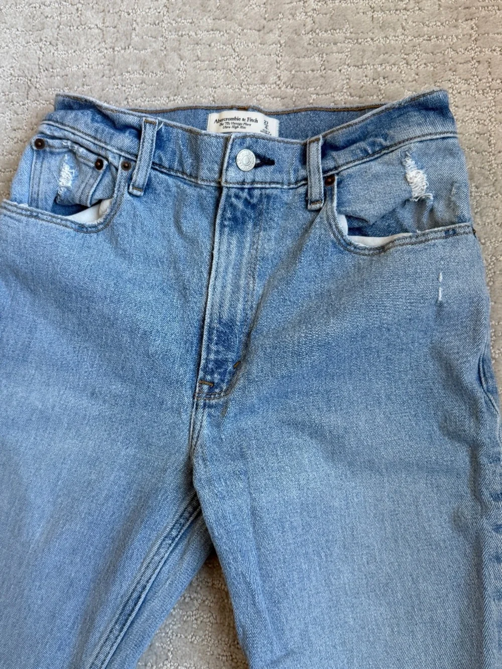 abercrombie & fitch the 70s vintage flare ultra high rise jean, Size 27/4L - Picture 8 of 12